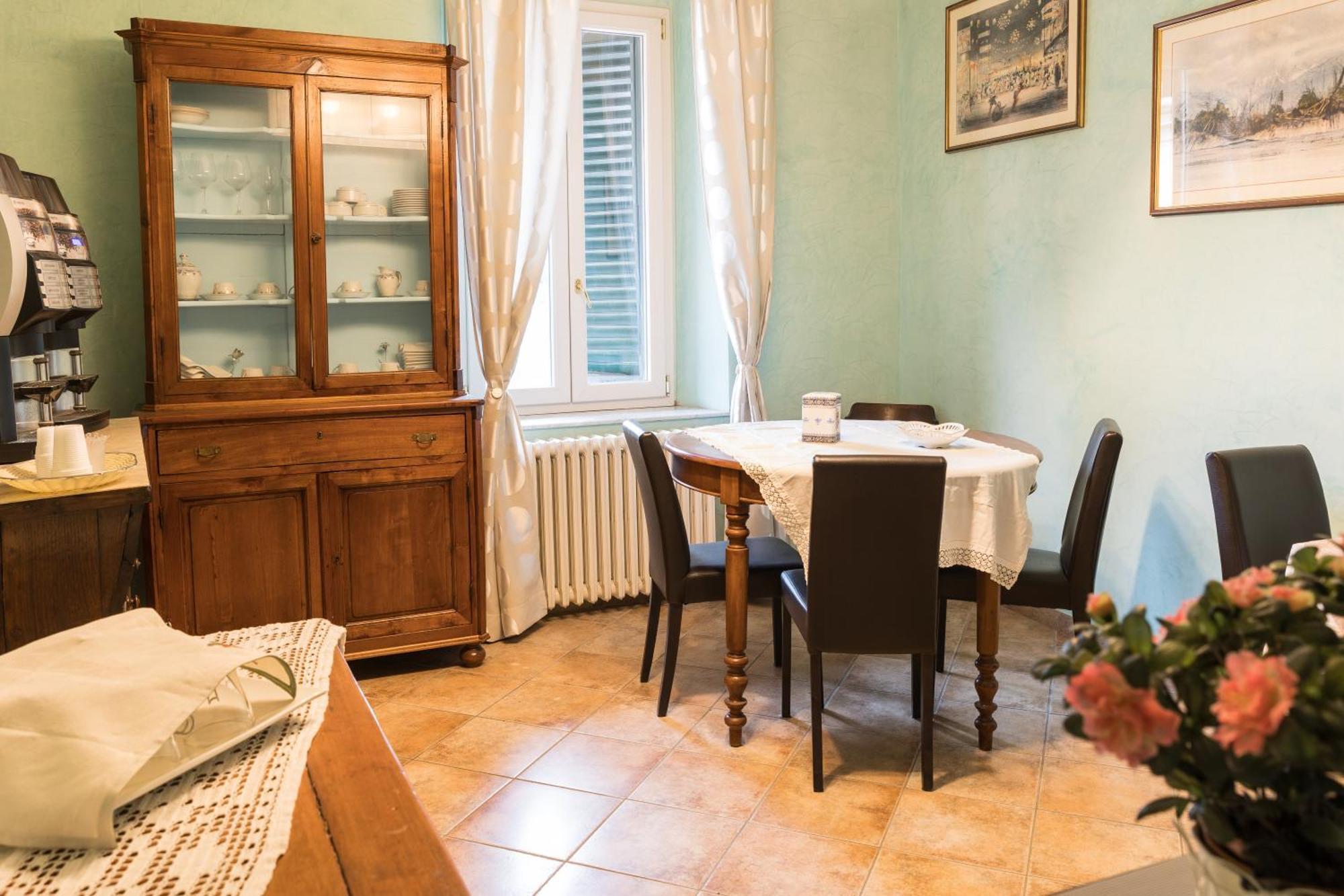 Locanda Dei Fiori Pistoia Exterior foto